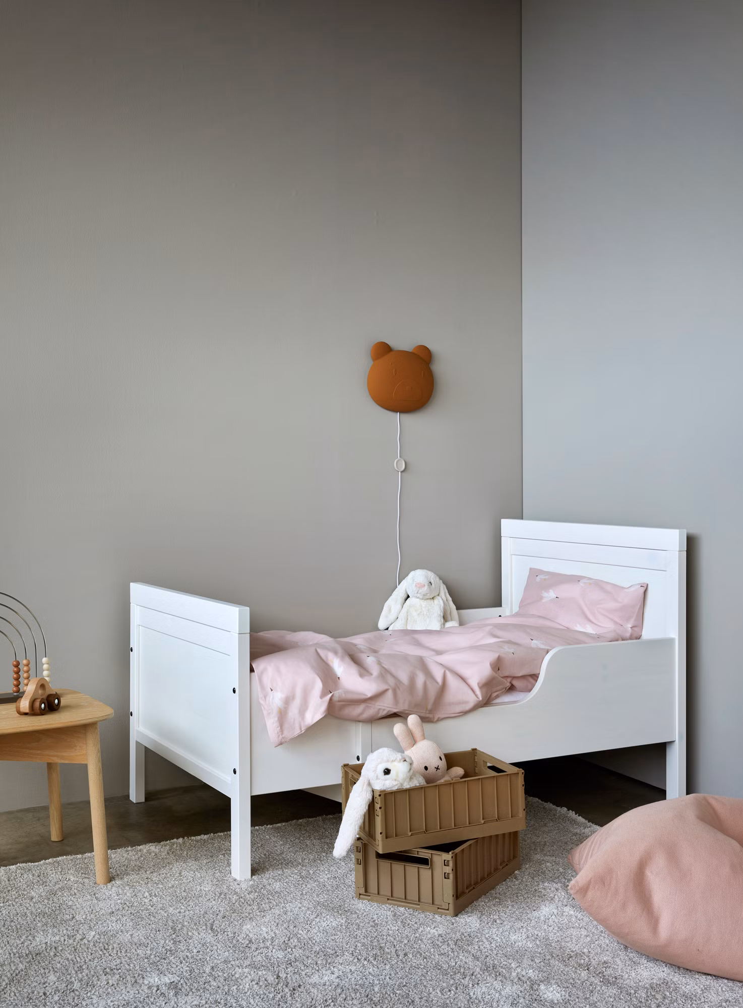 Fina sengesett barn rosa