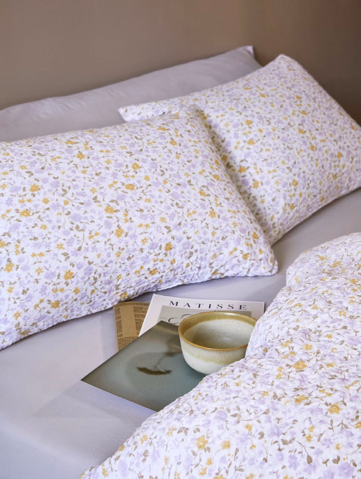 Clara kreppsengesett lavendel