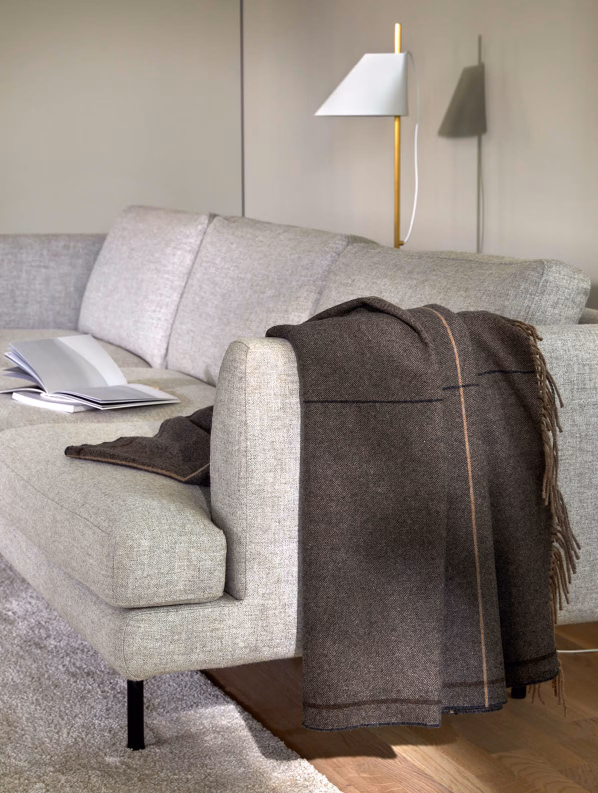 Monte Viso pledd mørk brun